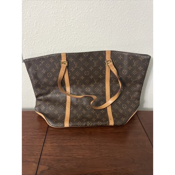 Louis Vuitton Handbags - Louis Vuitton Shoulder Bag For Parts Craft DIY Art Projects AS IS DAMAGED